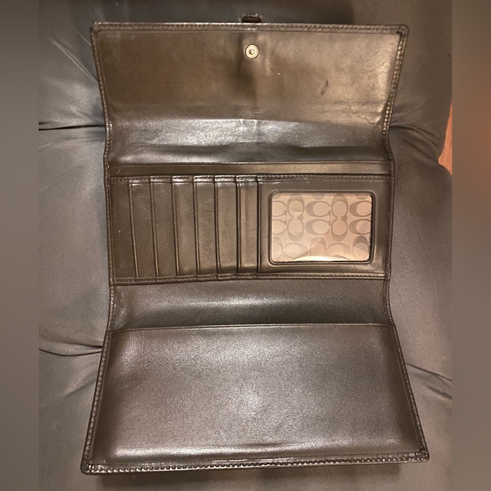 Coach Long Brown Leather Wallet - Picture 3 of 4